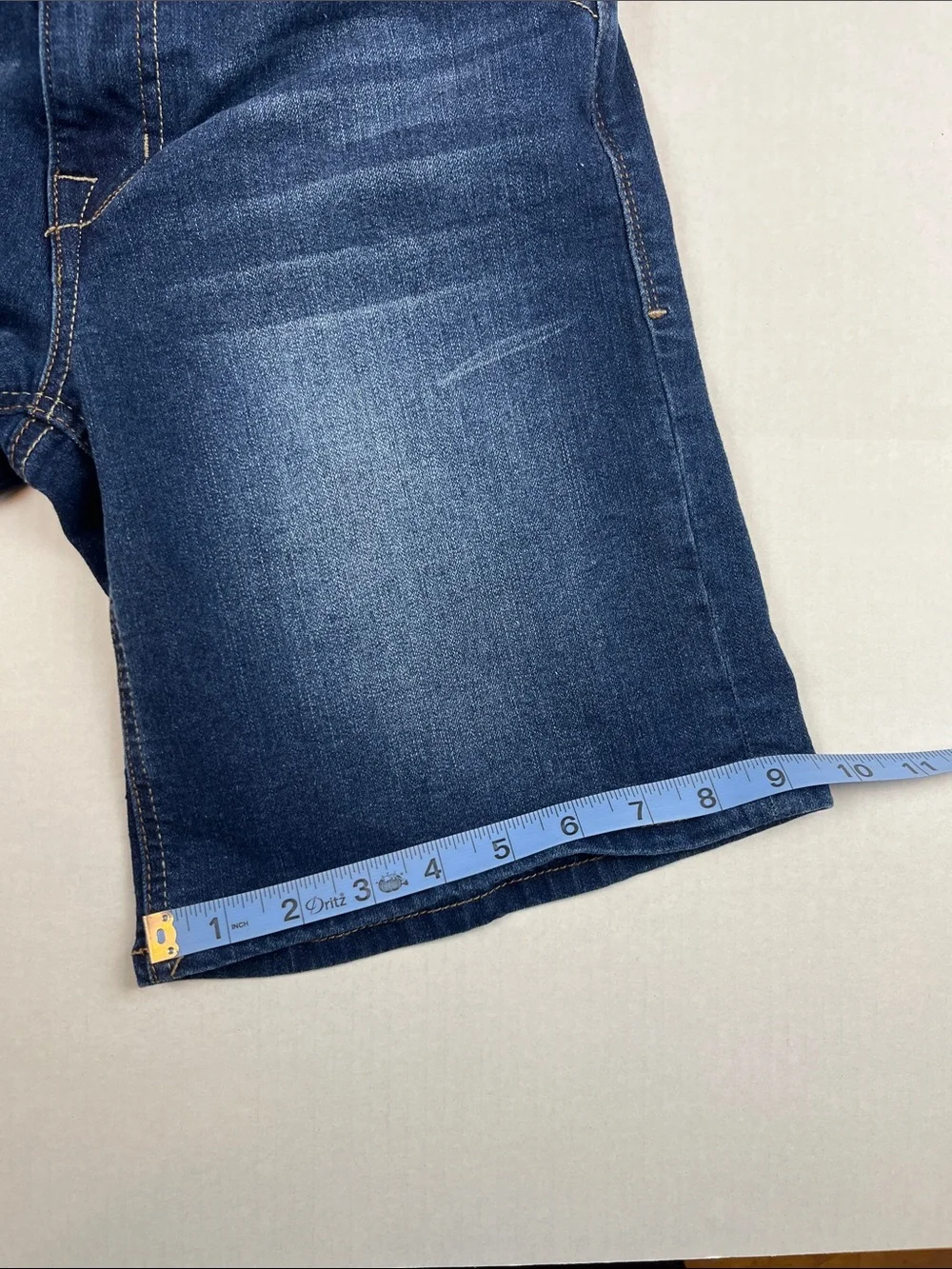 1822 Denim Shorts- size 6